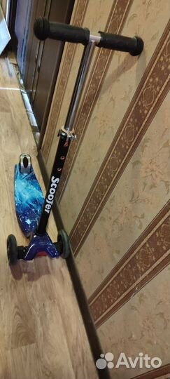 Самокат детский трехколесный со светящимися колеса