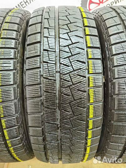 Pirelli Ice Asimmetrico 205/55 R16 91Q
