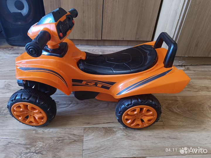 Детский квадроцикл каталка
