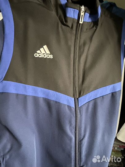 Спортивный костюм Adidas новый,р152