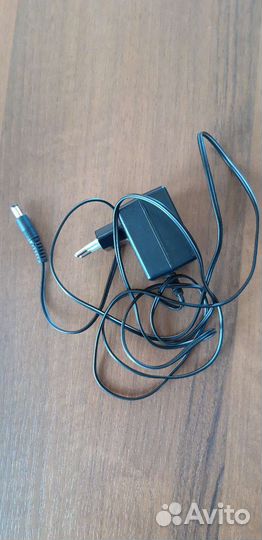 Зарядное устройство (сетевой адаптер) 9v 200ma