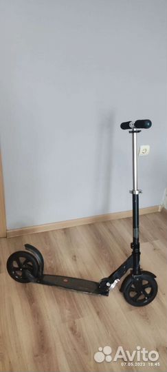 Городской самокатMicro Black