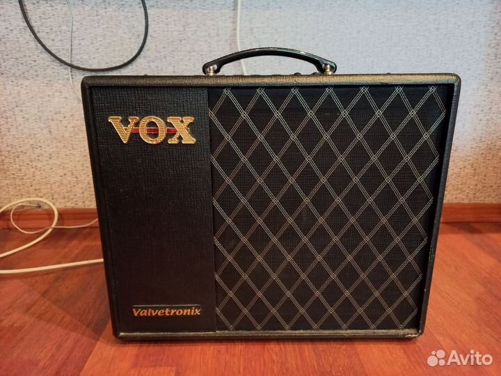 Гитарный комбоусилитель VOX VT40x