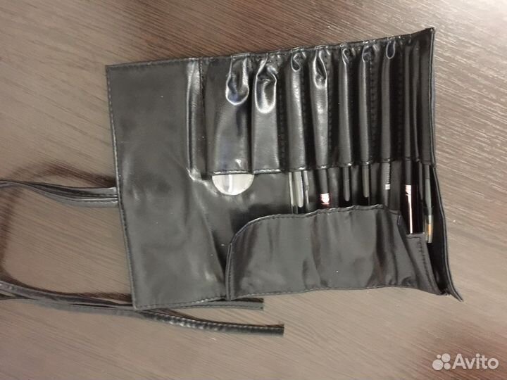 Органайзер для косметический кистей