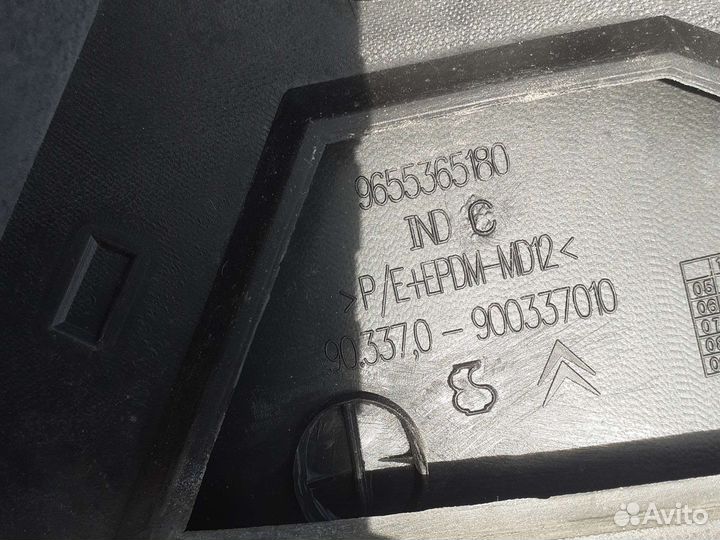 Накладка капота Citroën can picasso