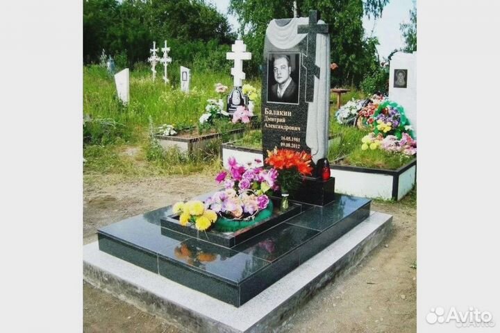 Памятники на могилу