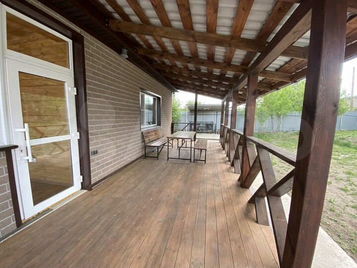 Коттедж 140 м² на участке 10 сот.