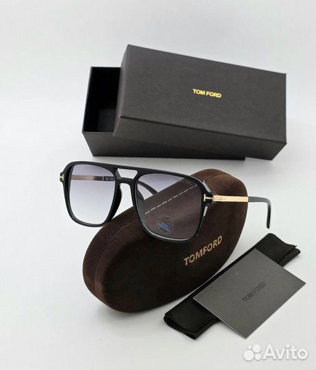 Солнцезащитные очки tom ford хамелеон