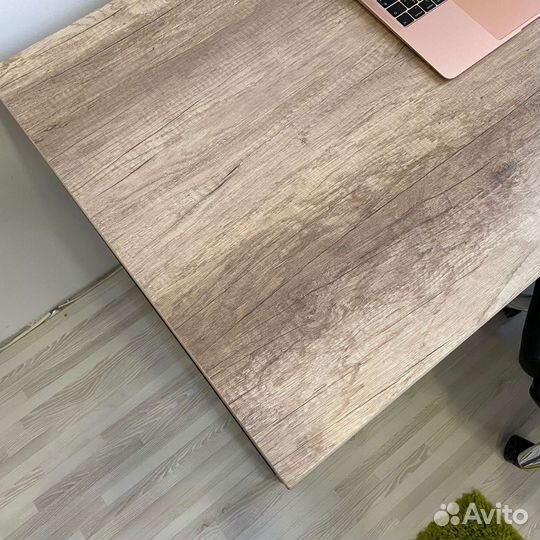 Стол лофт для компьютера