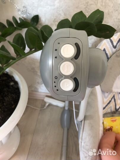 Детские электронные качели