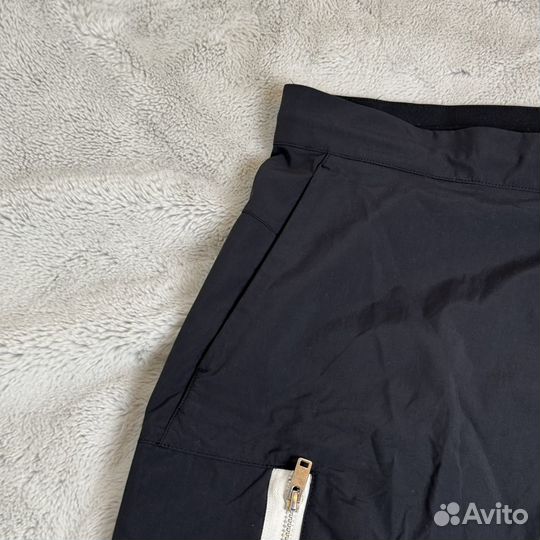 Штаны Nike Tech Essentials оригинал 38(L/Xl) Евро