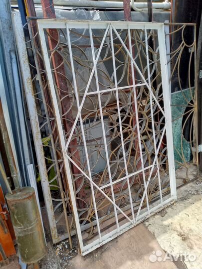 Решетка оконная советского производства