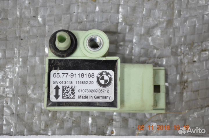 Датчик удара двери BMW