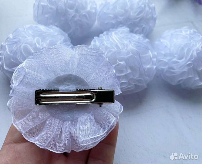 Школьные бантики