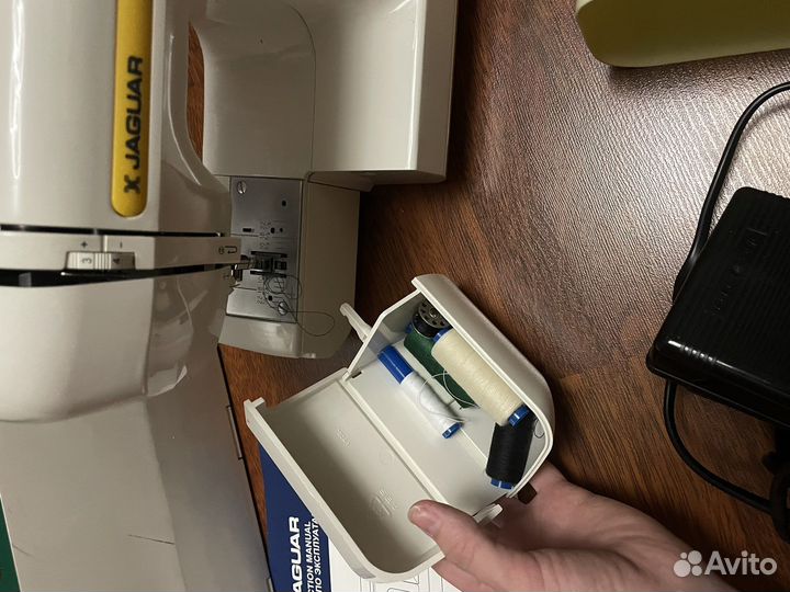 Швейная машина Jaguar 596