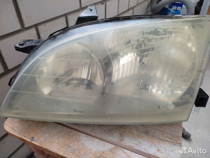 Фара Toyota caldina 21