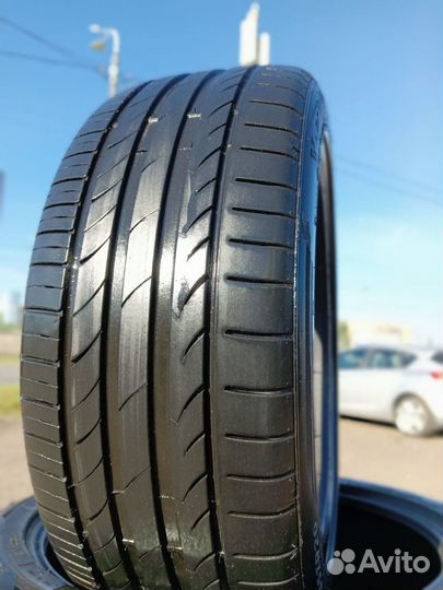 Tracmax X-Privilo TX3 245/45 R20