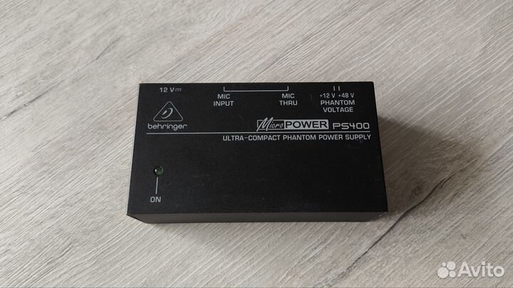 Behringer PS400 Внешний блок фантомного питания