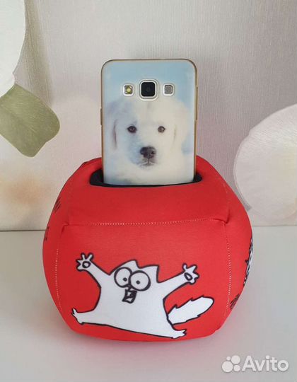 Подставка под телефон