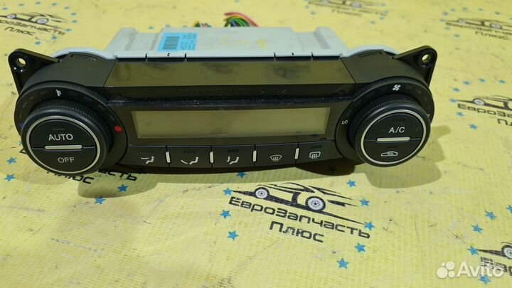 Блок управления климатом Kia Ceed 1