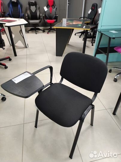 Стул компьютерный для конференций