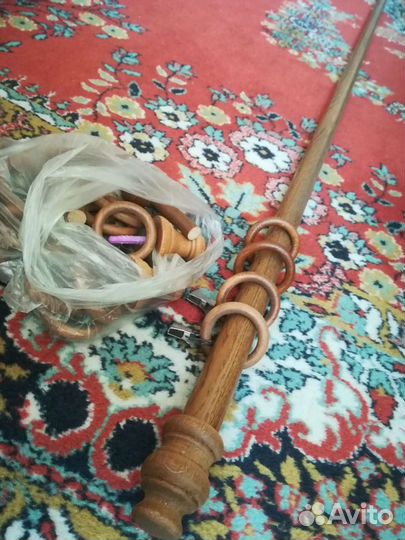 Карниз для штор деревянный