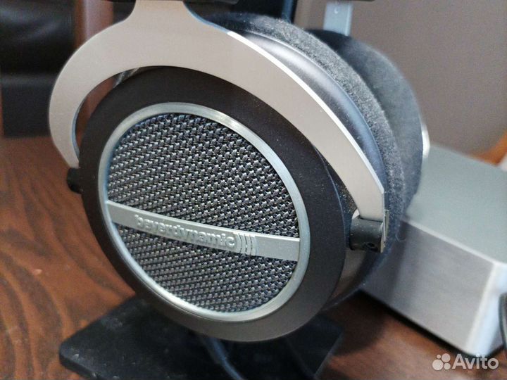 Наушники Beyerdynamic Ameron Home и усилитель A20