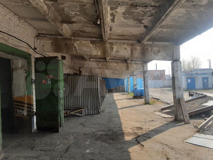 Склад капитальный, не отапливаемый, 1003 м²