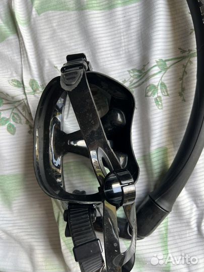 Маска для подводного плавания с трубкой