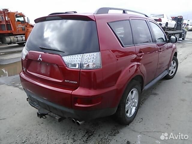 Разбор на запчасти Mitsubishi Outlander XL