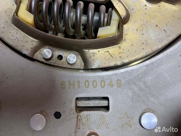 Маховик Toyota Highlander XU20 3.3 2007