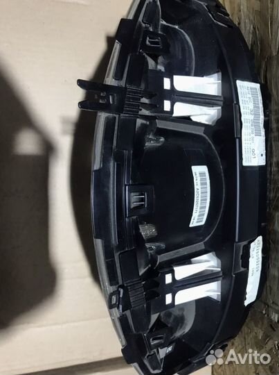 Панель приборов Mercedes e-class w212