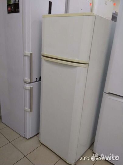 Холодильник бу другая