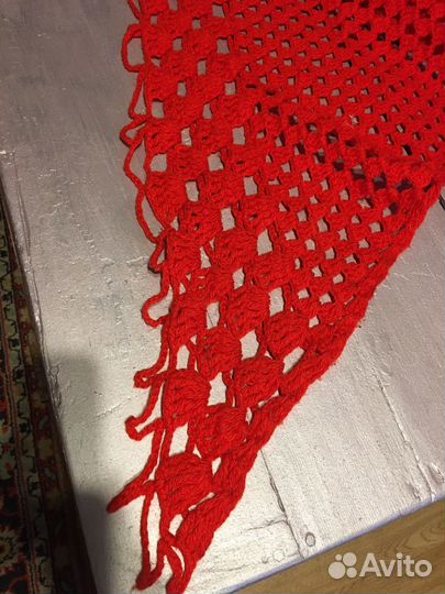 Шаль,бактус вязаная