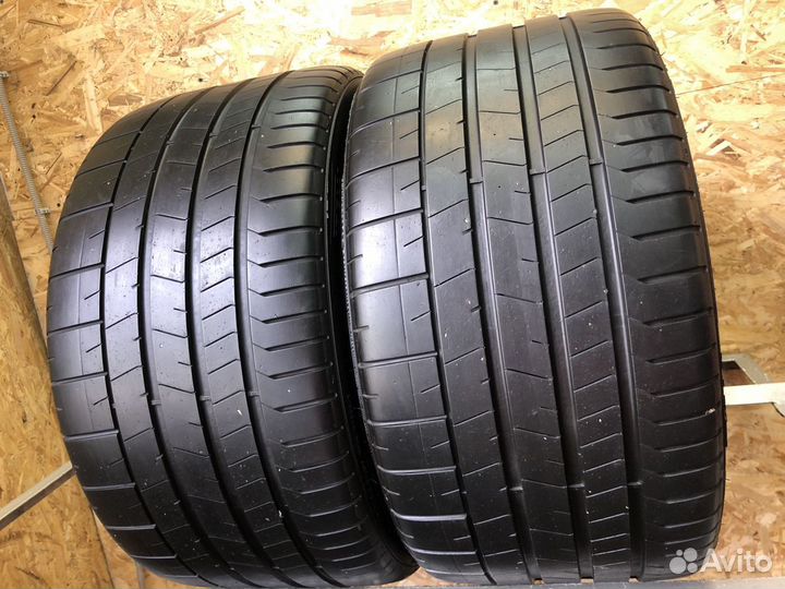 Pirelli P Zero PZ4 305/30 R20