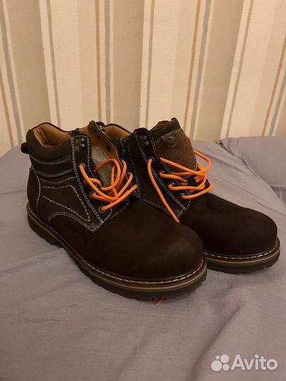 Ботинки весенние