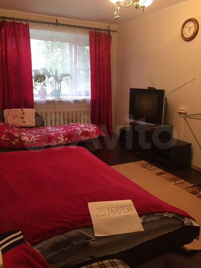 2-к. квартира, 43 м², 1/5 эт.
