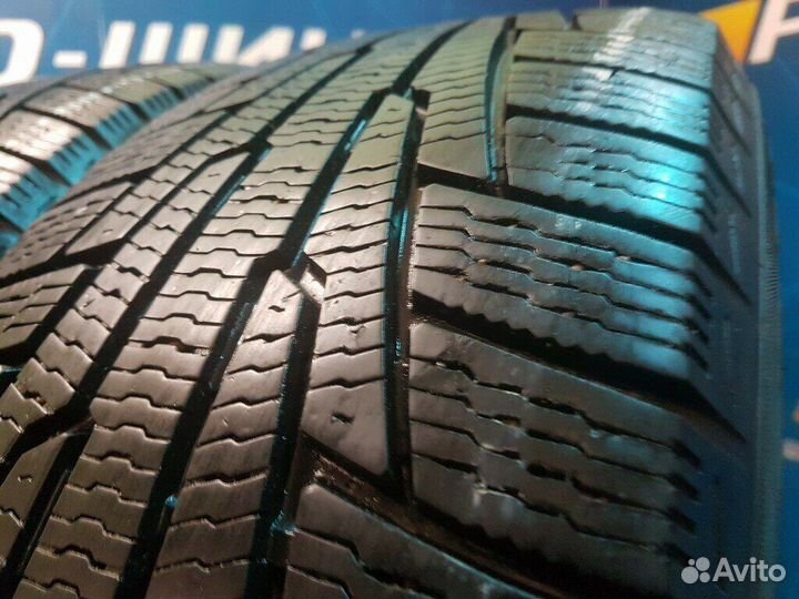 Nokian Tyres Hakkapeliitta R 215/65 R16