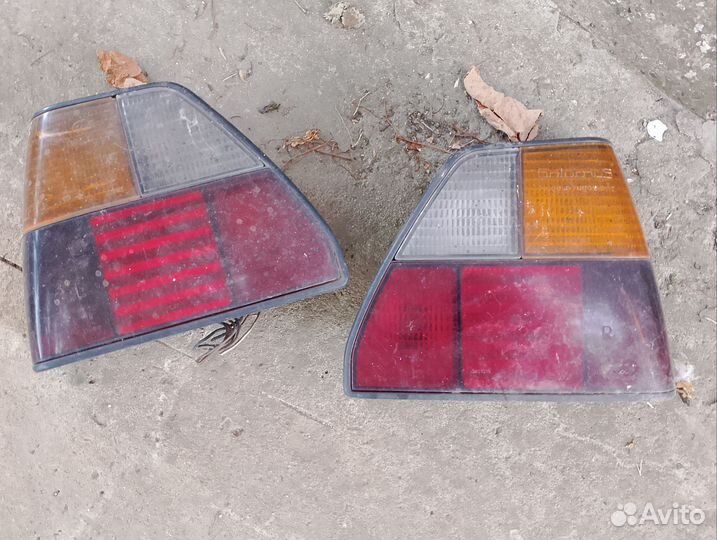 Задние фонари