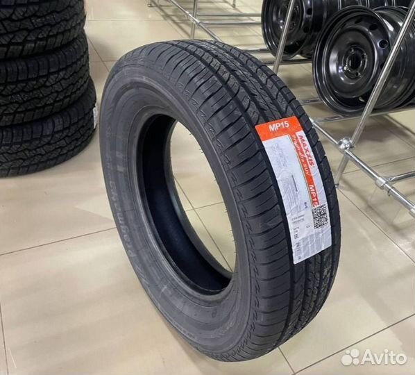 Maxxis MP-15 Pragmatra 215/70 R16 100