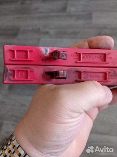 Катафоты в бампер задние Volkswagen Tiguan