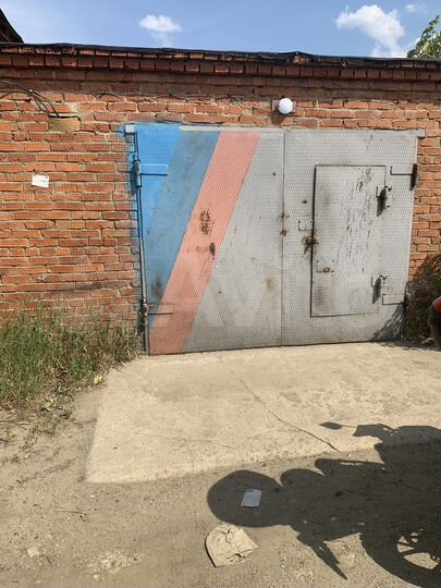 Гараж, > 30 м²