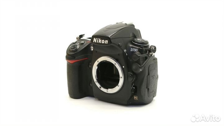 Nikon D700 body в упаковке (пробег 153830 кадров)