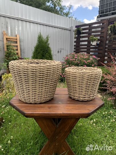 Кашпо из ротанга