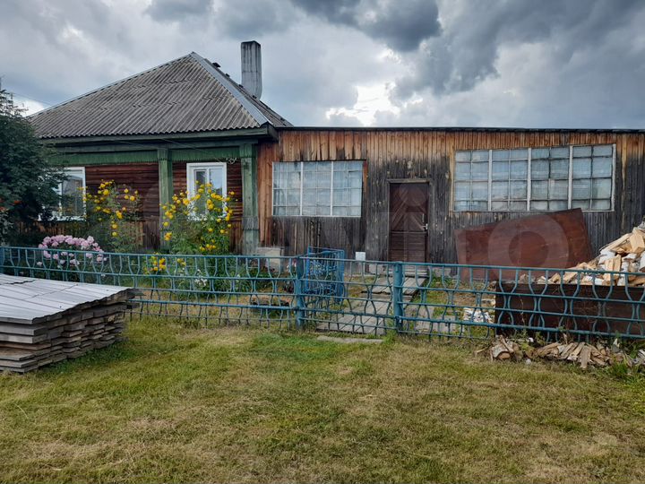 Дом 56 м² на участке 14,6 сот.