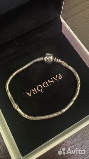 Браслеты и шармы Pandora (Пандора)