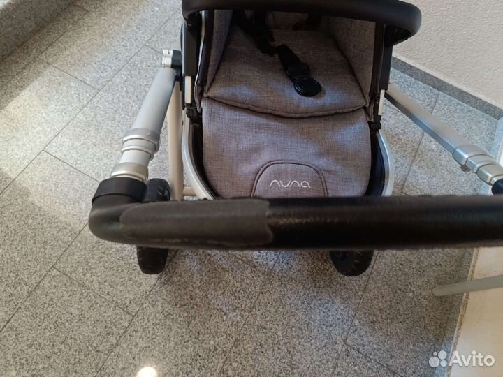 Коляска 2 в 1 nuna ivvi savi