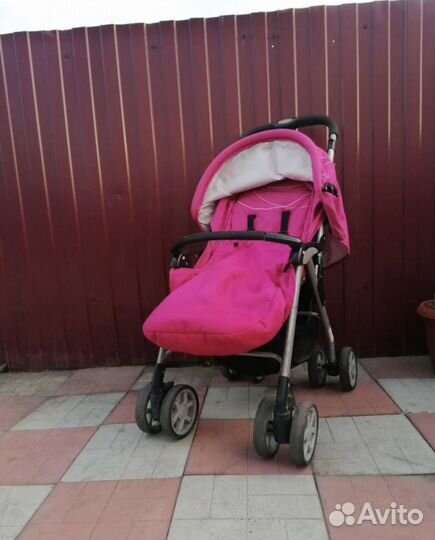 Прогулочная коляска