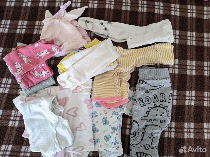 Стерилизатор для бутылочек и детская одежда