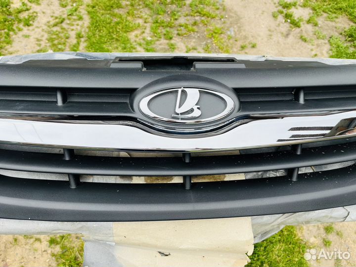 Решетка радиатора LADA granta